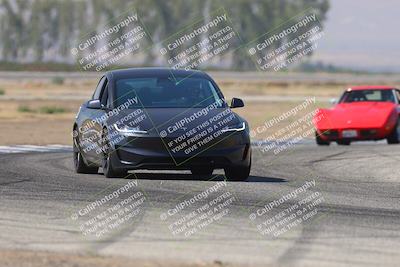 media/Sep-20-2025-Extreme Speed (Sat) [[1fcc23683c]]/Orange (Mid Intermediate)/Session 2 (Sunrise)/